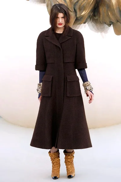 Look 3